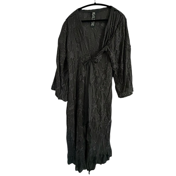 MAGNOLIA PEARL RARE Piano Shawl Kimono Midnight - Picture 3 of 8